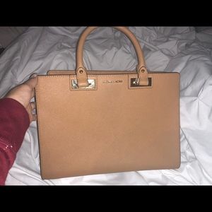 Micheal kors bag